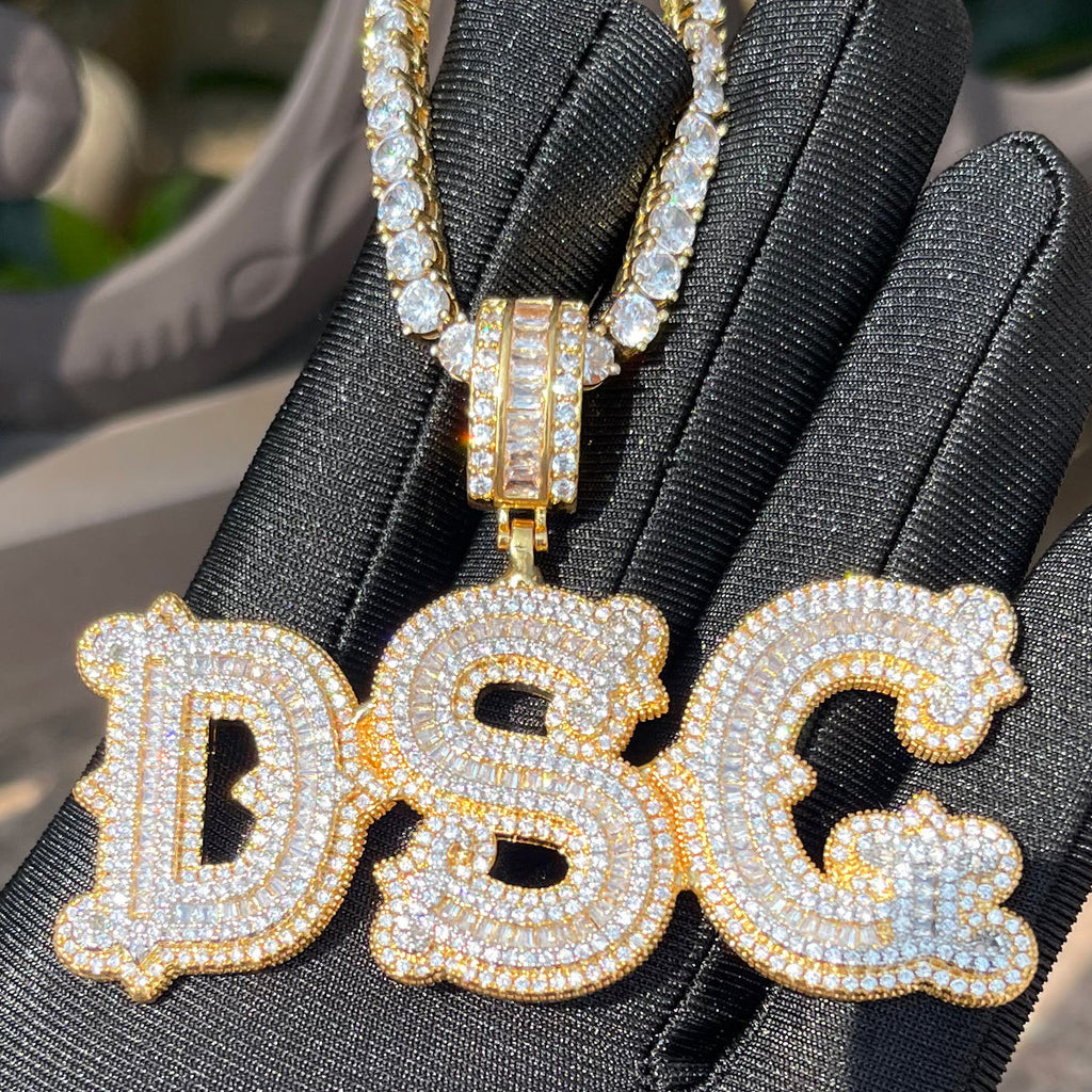 Sharp Attention Iced Out Personalized Custom Name Necklace Pendant